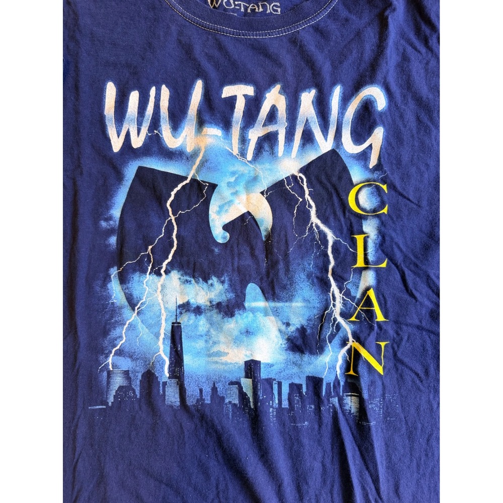 Wu-Tang Clan Mens Blue Lightning Logo NYC Skyline Graphic T-Shirt Medium - Picture 2 of 6